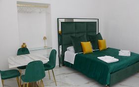 Valeryroom